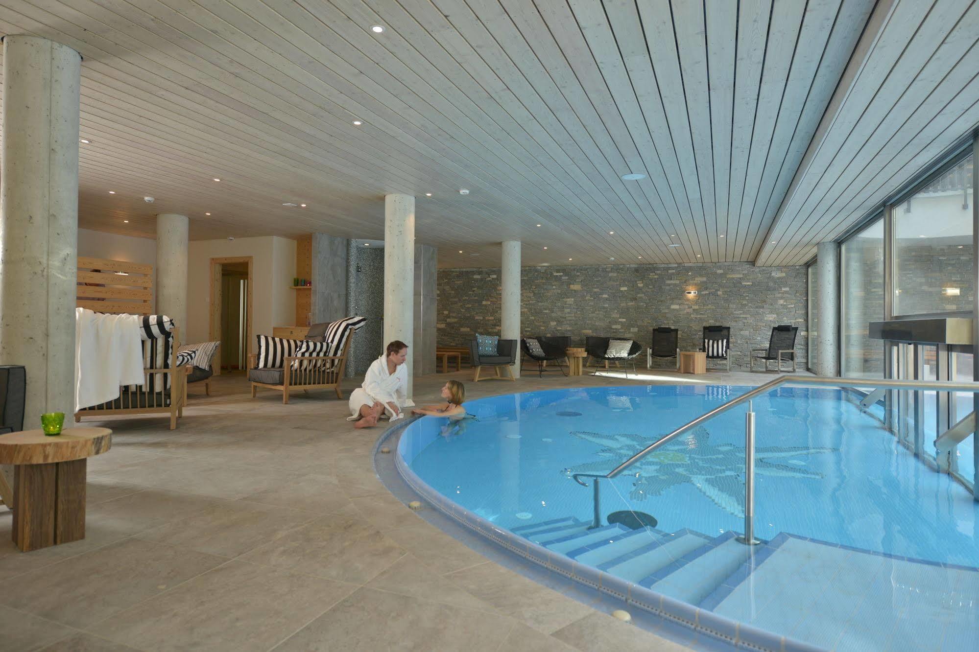 Alpenhotel Fleurs De צרמט מראה חיצוני תמונה