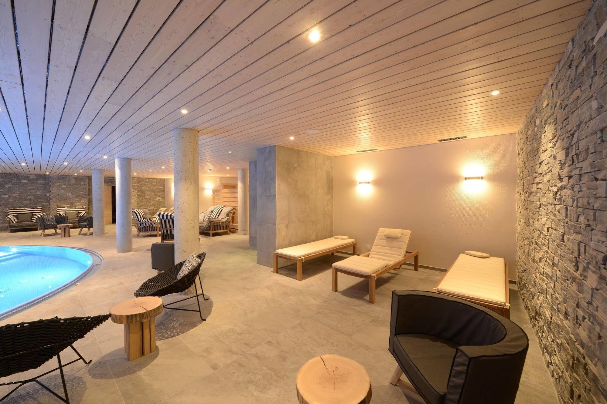 Alpenhotel Fleurs De צרמט מראה חיצוני תמונה