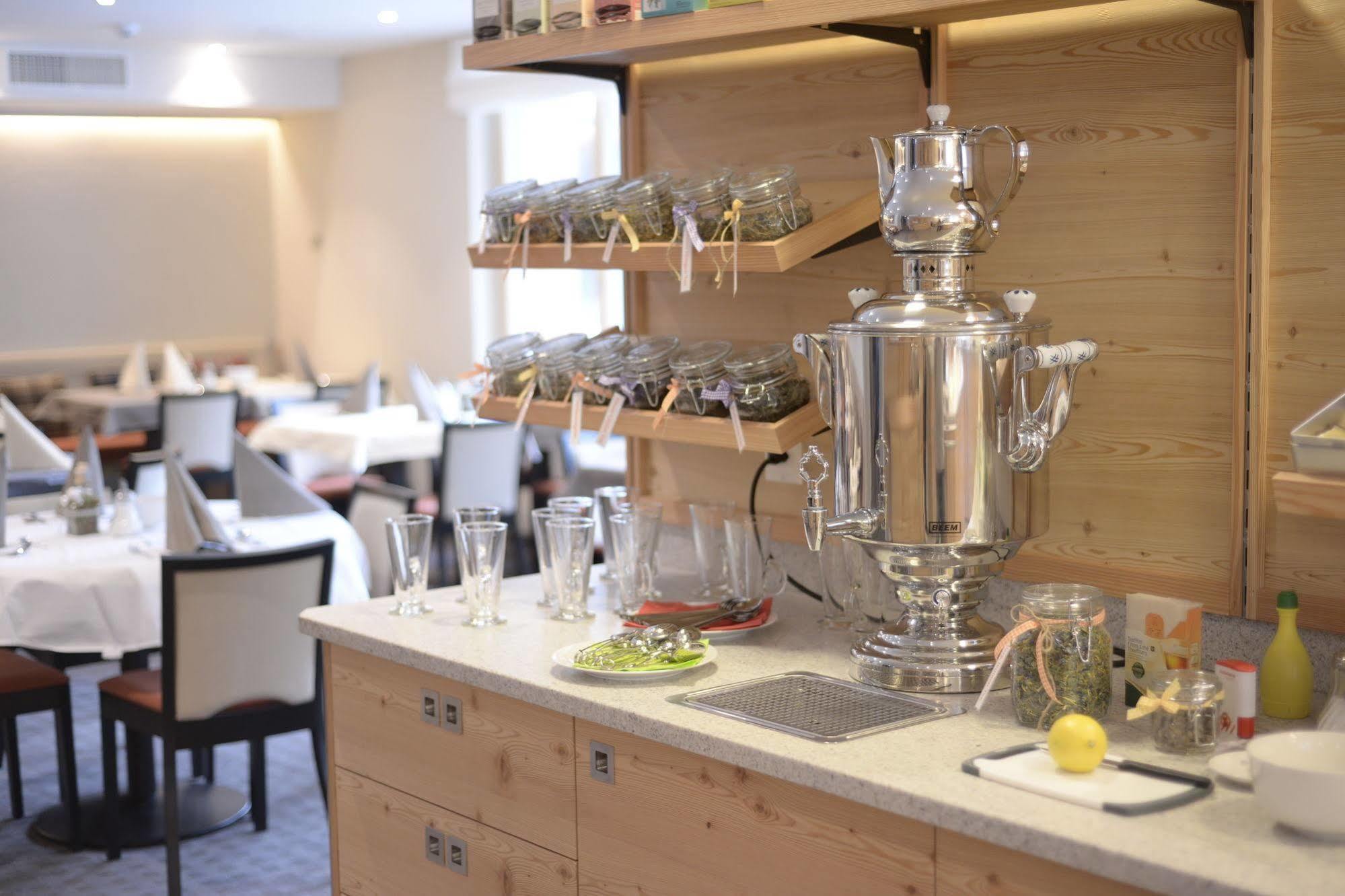 Alpenhotel Fleurs De צרמט מראה חיצוני תמונה